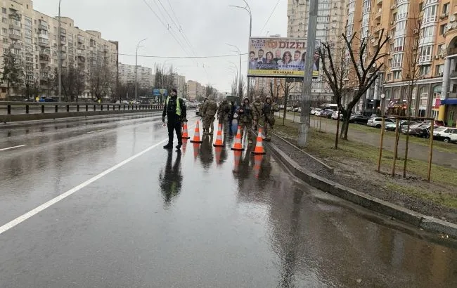 ТЦК та поліція полюють на ДРГ у Києві (Фото: facebook.com/obolonrtck)