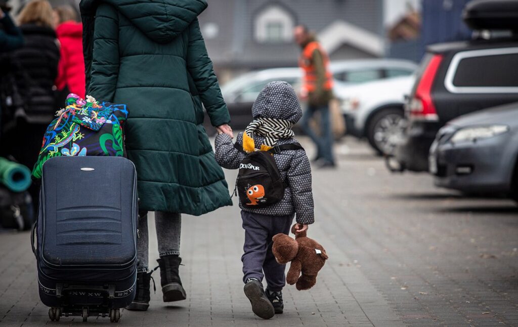 Чому українські біженці повертаються додому з-за кордону (Фото: google)