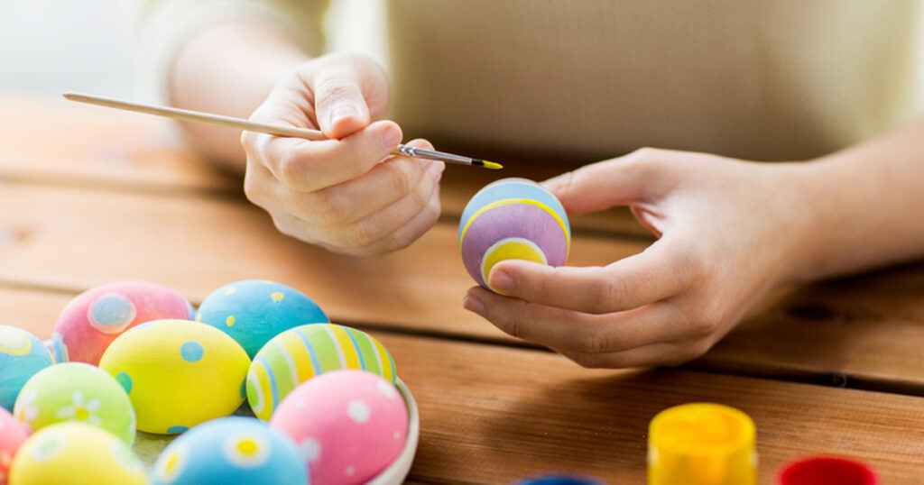 Як розфарбувати яйця на Великдень (Фото: google)
