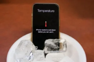Як правильно охолодити iPhone у спеку