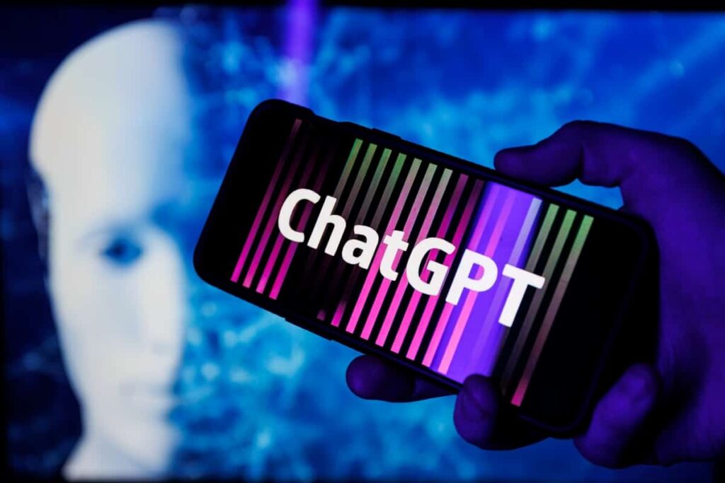 OpenAI запускає ChatGPT у WhatsApp (Фото: google)