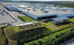 Чому Nissan закриває заводи