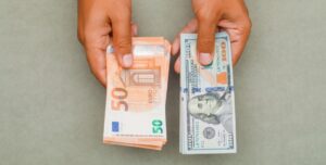 Чи замінить євро долар? Лагард про амбіції ЄС і необхідні реформи