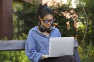Dell XPS 13 за $599: перший удар у відповідь на MacBook Neo від Apple